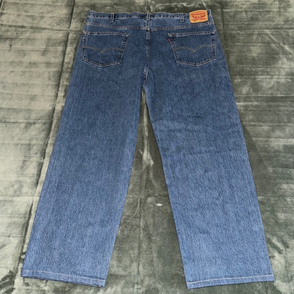 Levis 550 Relaxed Fit Blue Denim Jeans Mens 44x32 Medium Wash Casual Streetwear